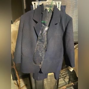 navy 3 piece suit - worn once - with tie (still in bag) boys